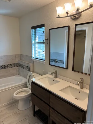 $1,875 | 10435 Alsfeld Ranch, Helotes, TX 78023