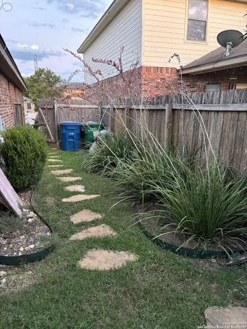 $1,875 | 10435 Alsfeld Ranch, Helotes, TX 78023