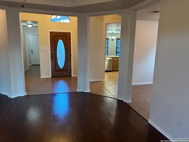 $1,875 | 10435 Alsfeld Ranch, Helotes, TX 78023