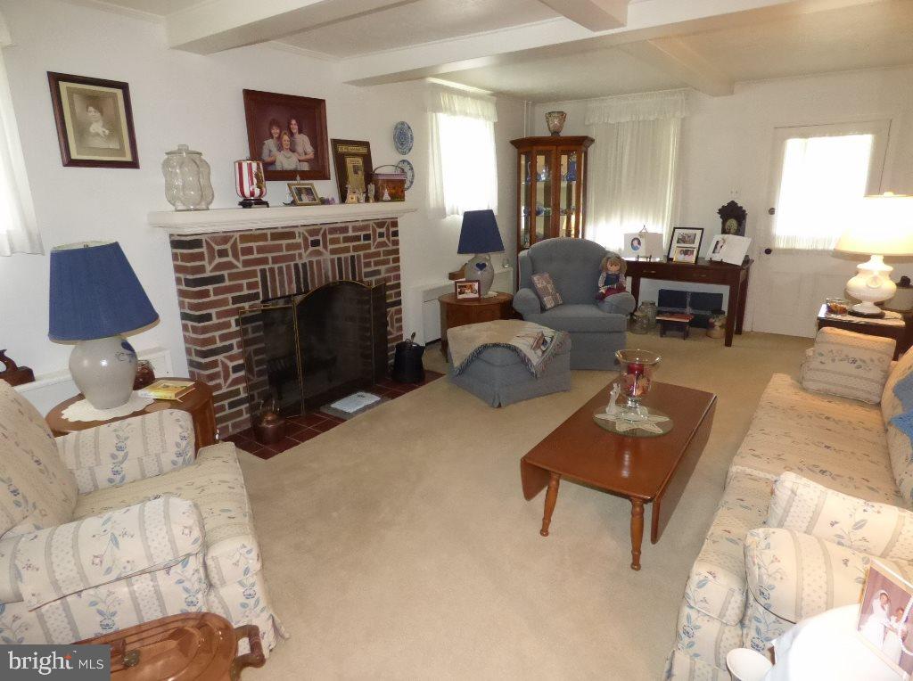 800 Butter Road Dover, PA 17315 - Photo 4 of 23