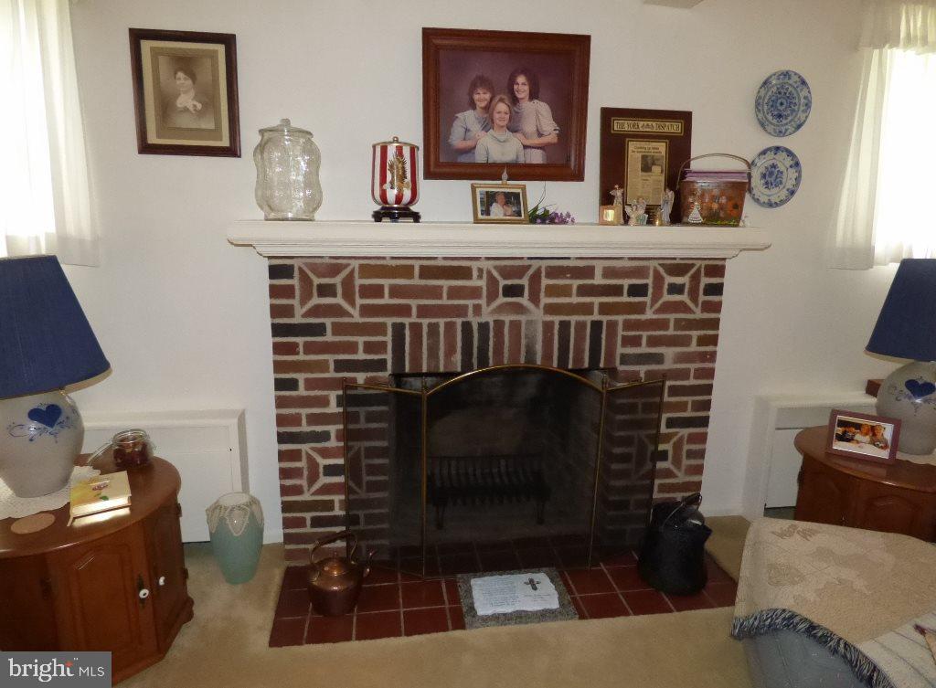 800 Butter Road Dover, PA 17315 - Photo 5 of 23