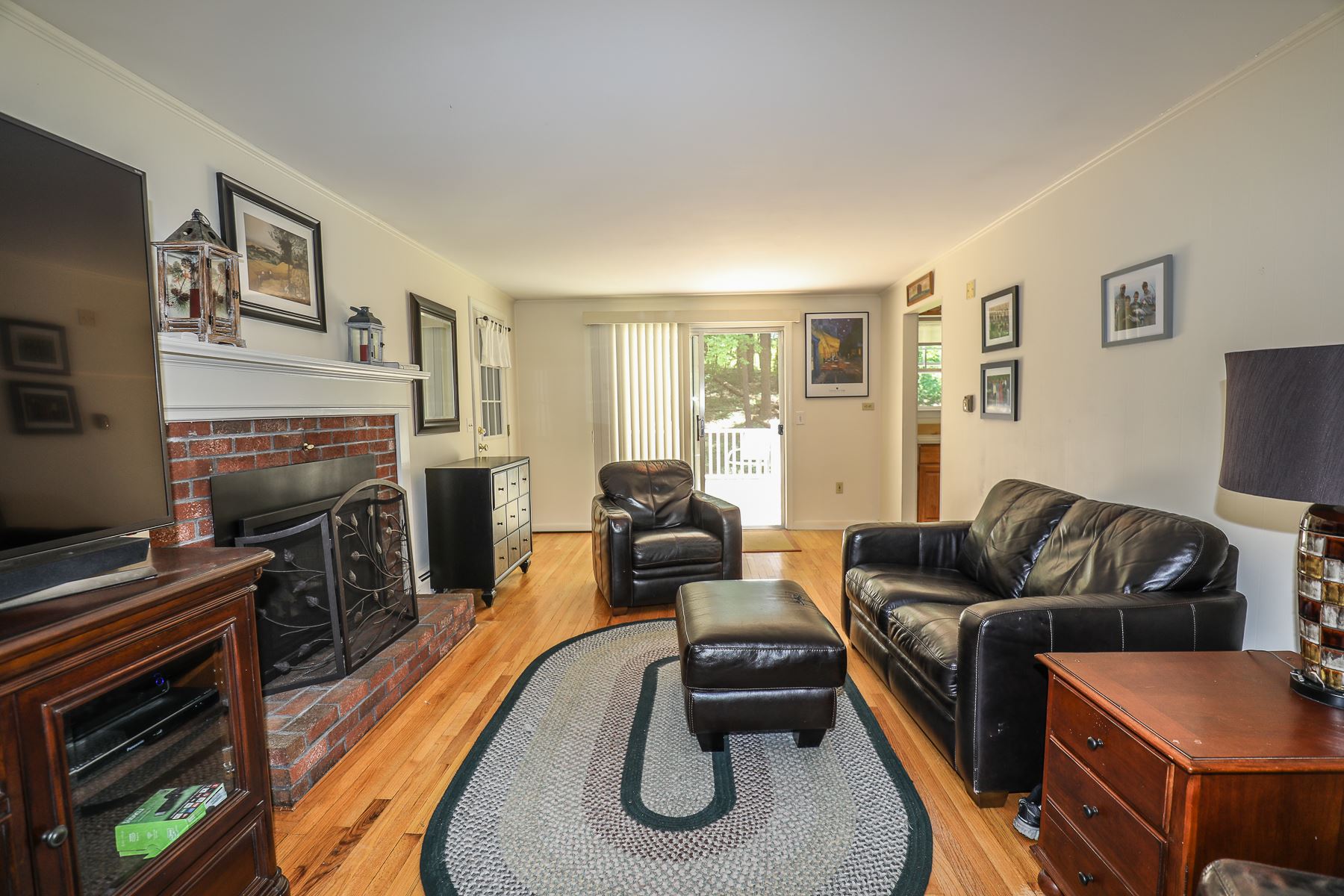 4 Todd Road Nashua, NH 03064 - Photo 13 of 30 Gallery Image 13