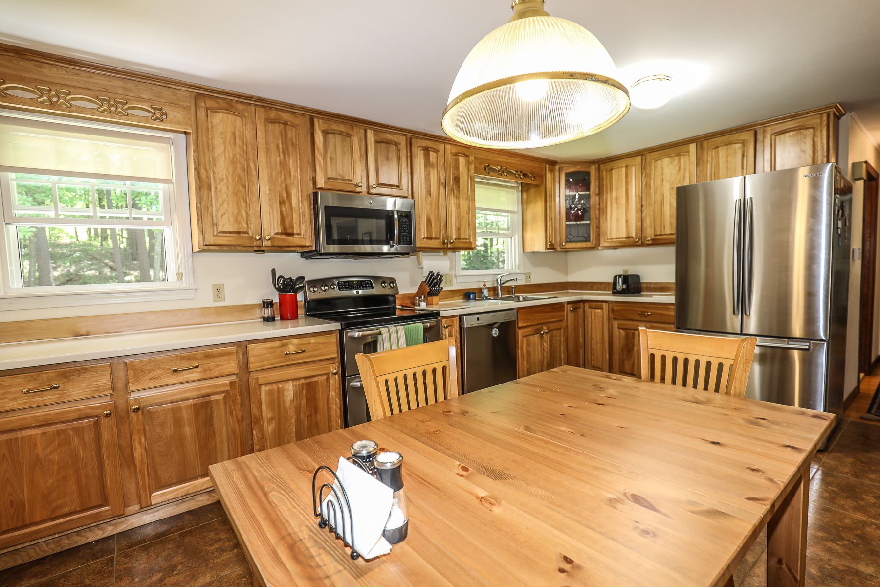 4 Todd Road Nashua, NH 03064 - Photo 10 of 30 Gallery Image 10