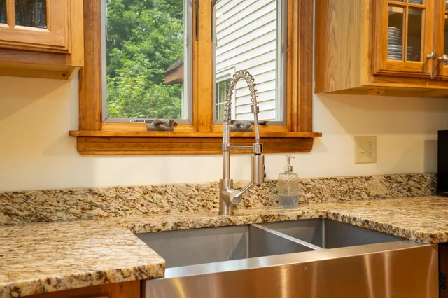 $635,000 | 1649 East Manchester Road, Manchester, VT 05255