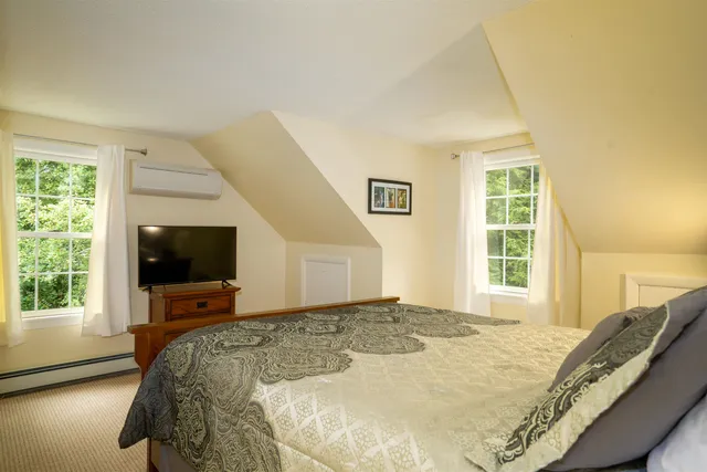 $635,000 | 1649 East Manchester Road, Manchester, VT 05255