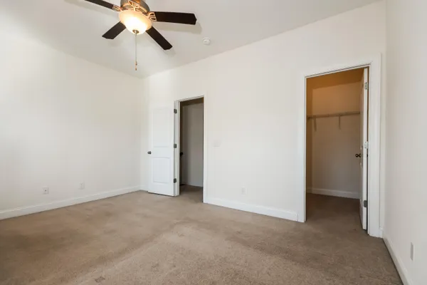 $2,350 | 5194 Celtic Drive, North Charleston, SC 29405