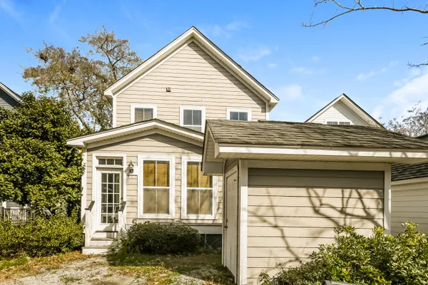 $2,350 | 5194 Celtic Drive, North Charleston, SC 29405