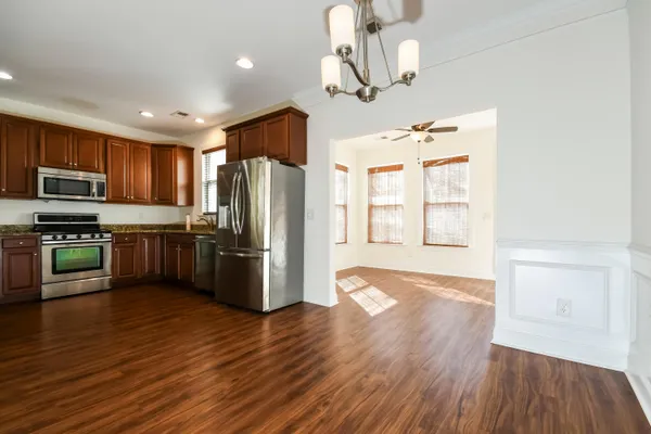 $2,350 | 5194 Celtic Drive, North Charleston, SC 29405