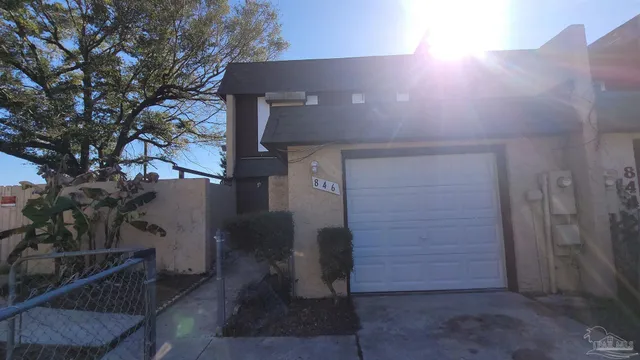 $1,250 | 846 Esconditas Place, Pensacola, FL 32506