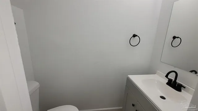 $1,250 | 846 Esconditas Place, Pensacola, FL 32506