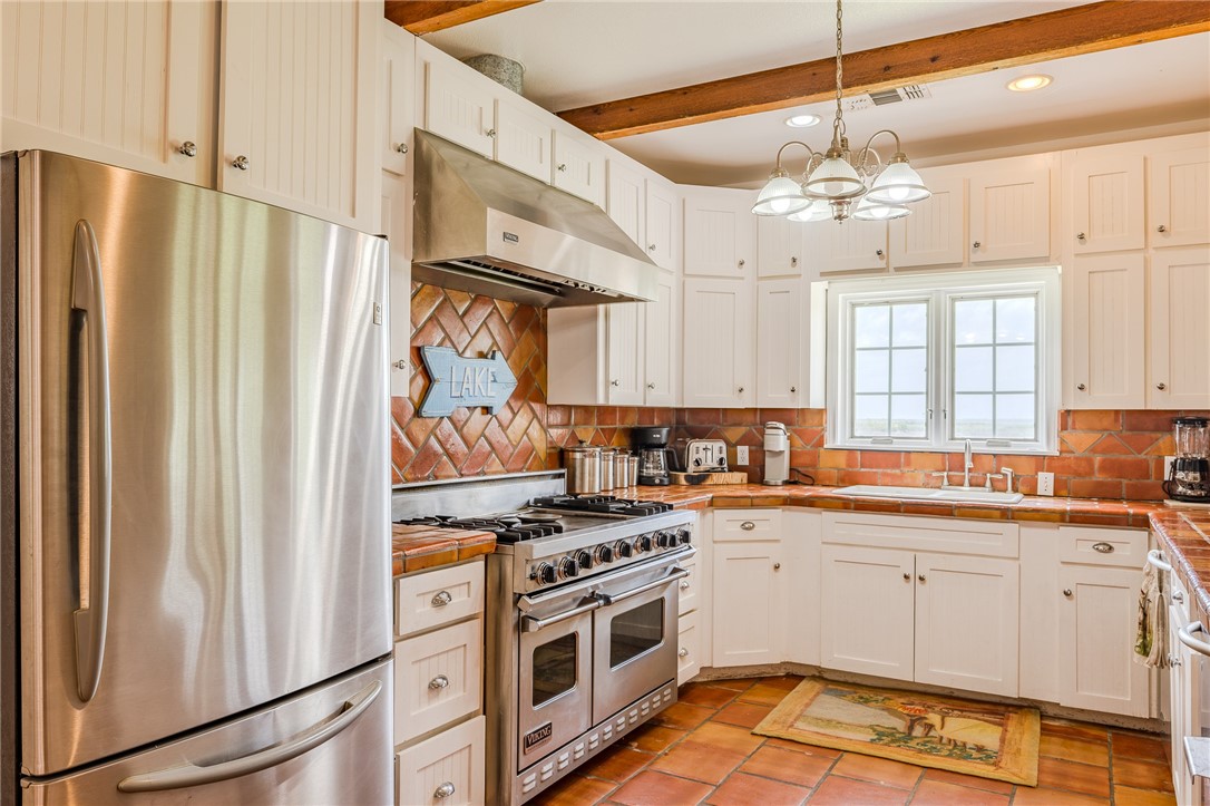 8259 Baldwin Avenue Mathis, TX 78368 - Photo 29 of 40