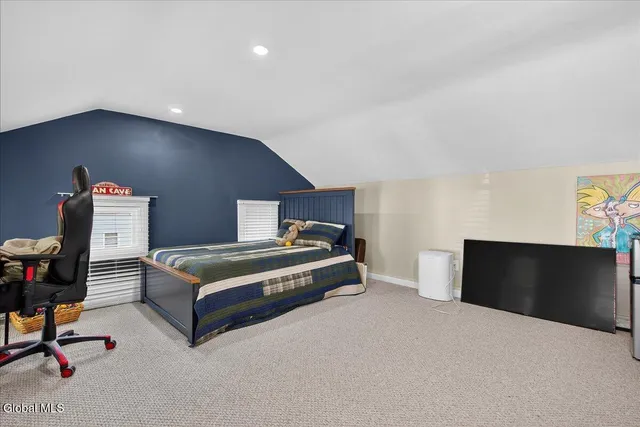 $450,000 | 500 Highway 146, Guilderland, NY 12009