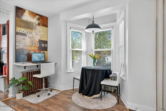 $450,000 | 500 Highway 146, Guilderland, NY 12009