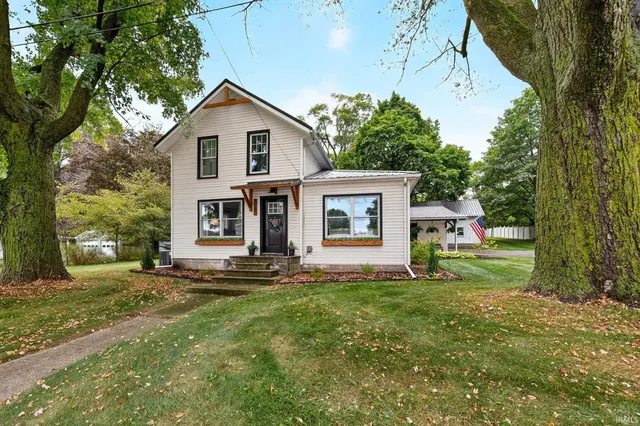 $349,000 | 525 South Main Street, Middlebury, IN 46540