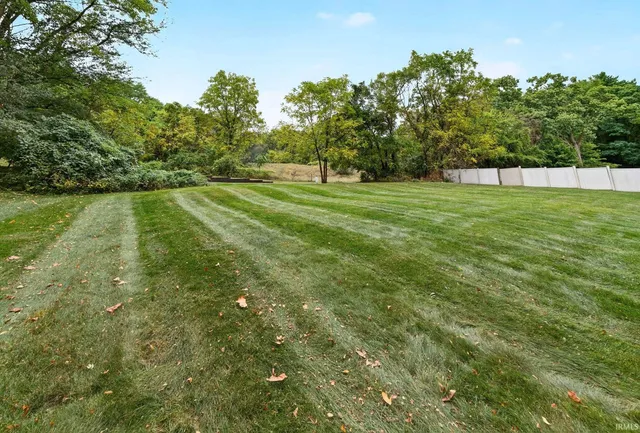 $349,000 | 525 South Main Street, Middlebury, IN 46540