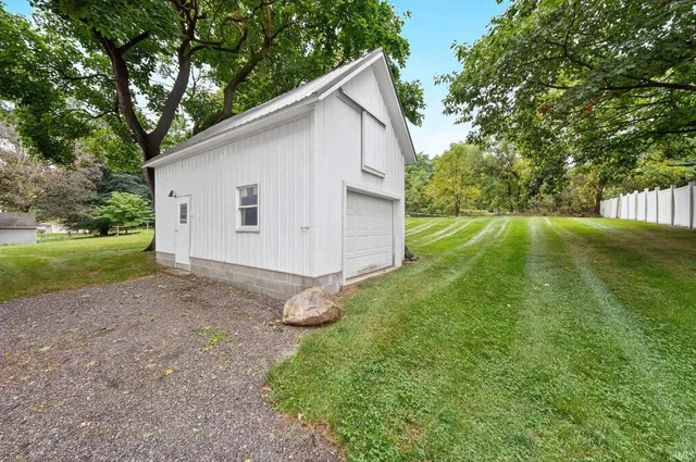 $349,000 | 525 South Main Street, Middlebury, IN 46540