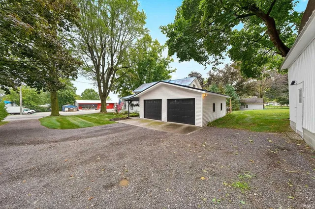 $349,000 | 525 South Main Street, Middlebury, IN 46540