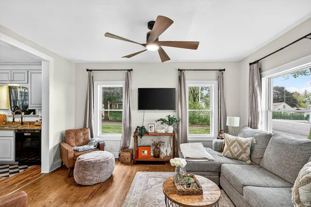 $349,000 | 525 South Main Street, Middlebury, IN 46540