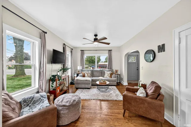 $349,000 | 525 South Main Street, Middlebury, IN 46540