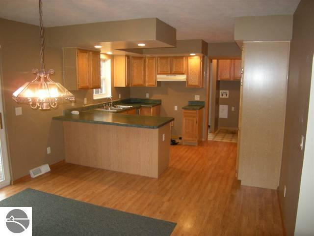 10671 No 19 Road Buckley, MI 49620 - Photo 8 of 22 1732534-7.JPG