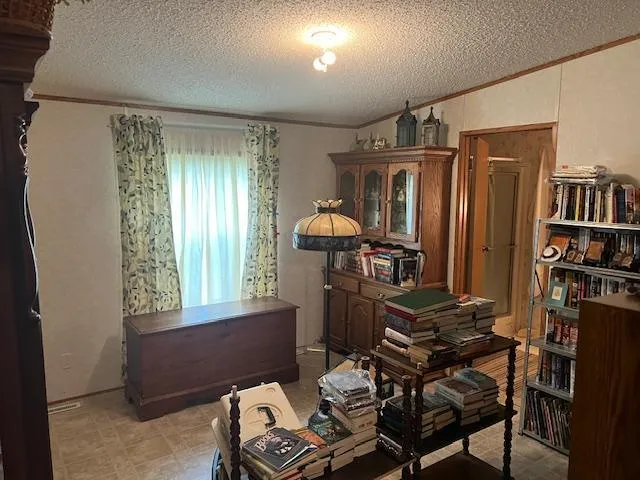 $134,000 | 527 South Street East, Litchfield, MN 55355