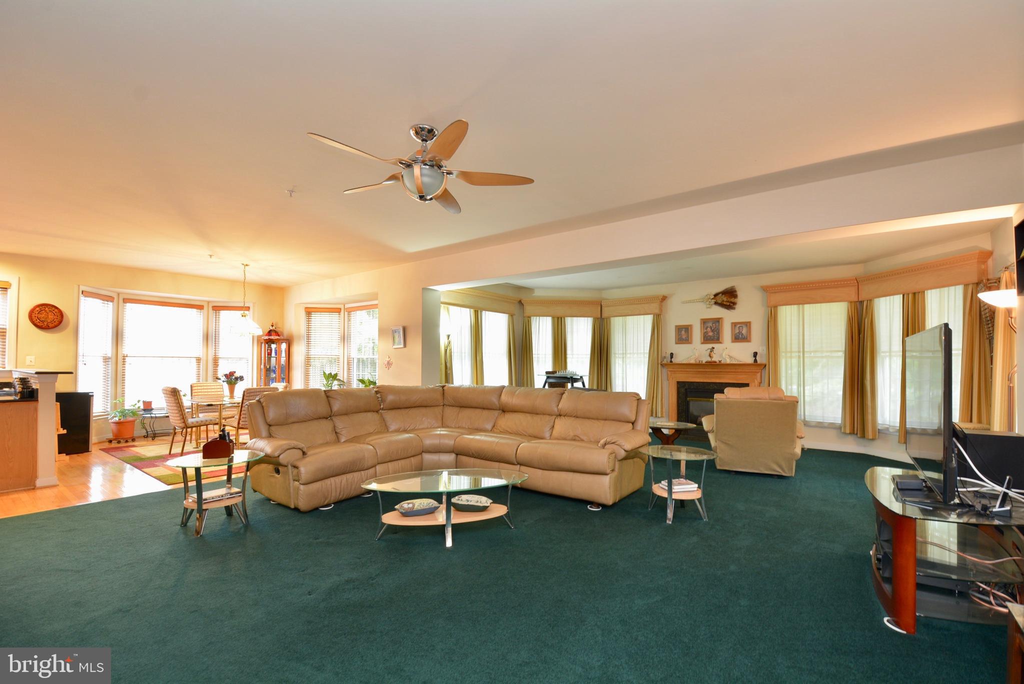 6306 Rory Court Lanham, MD 20706 - Photo 12 of 42 Family Room