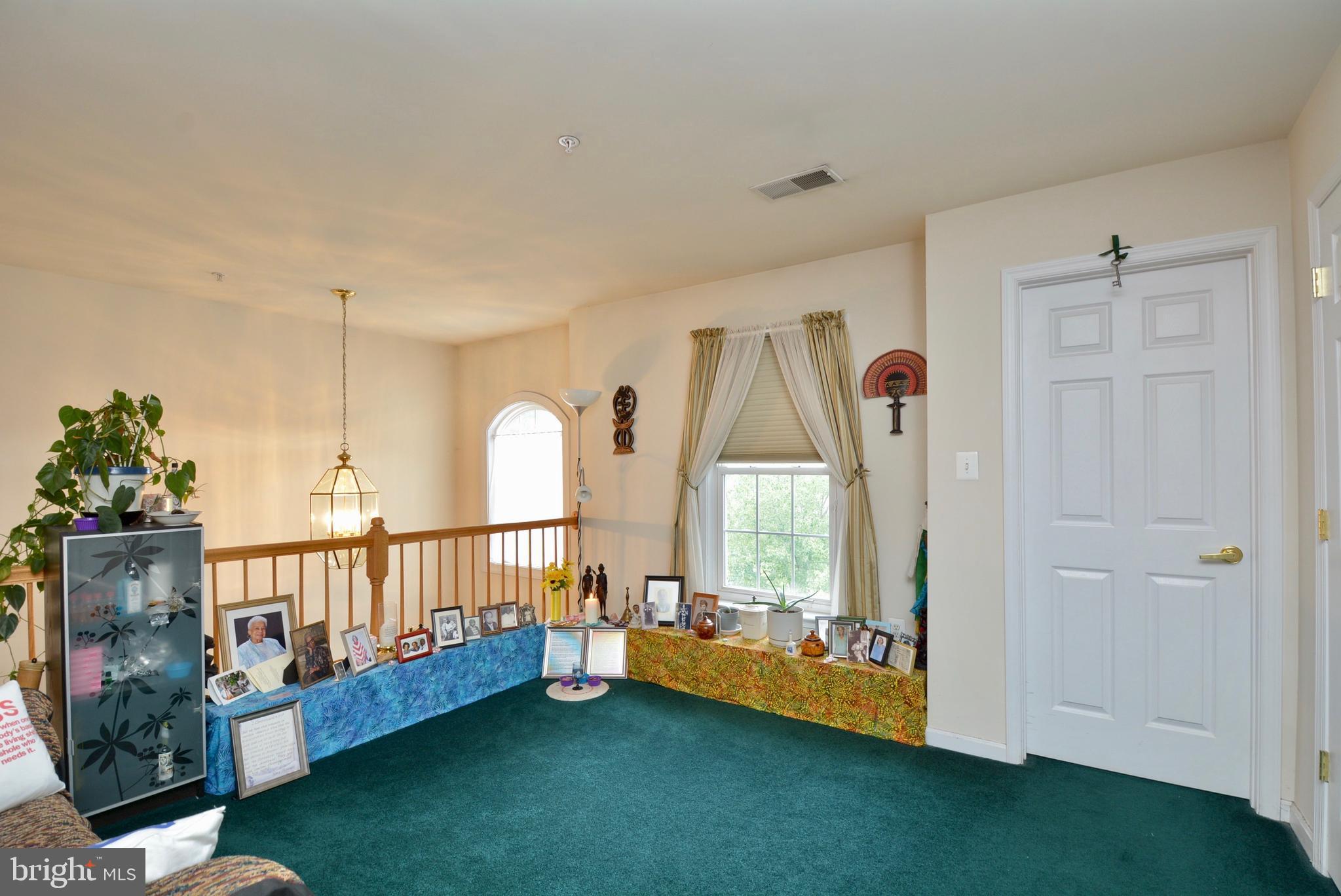6306 Rory Court Lanham, MD 20706 - Photo 20 of 42 Upper level loft/zen space
