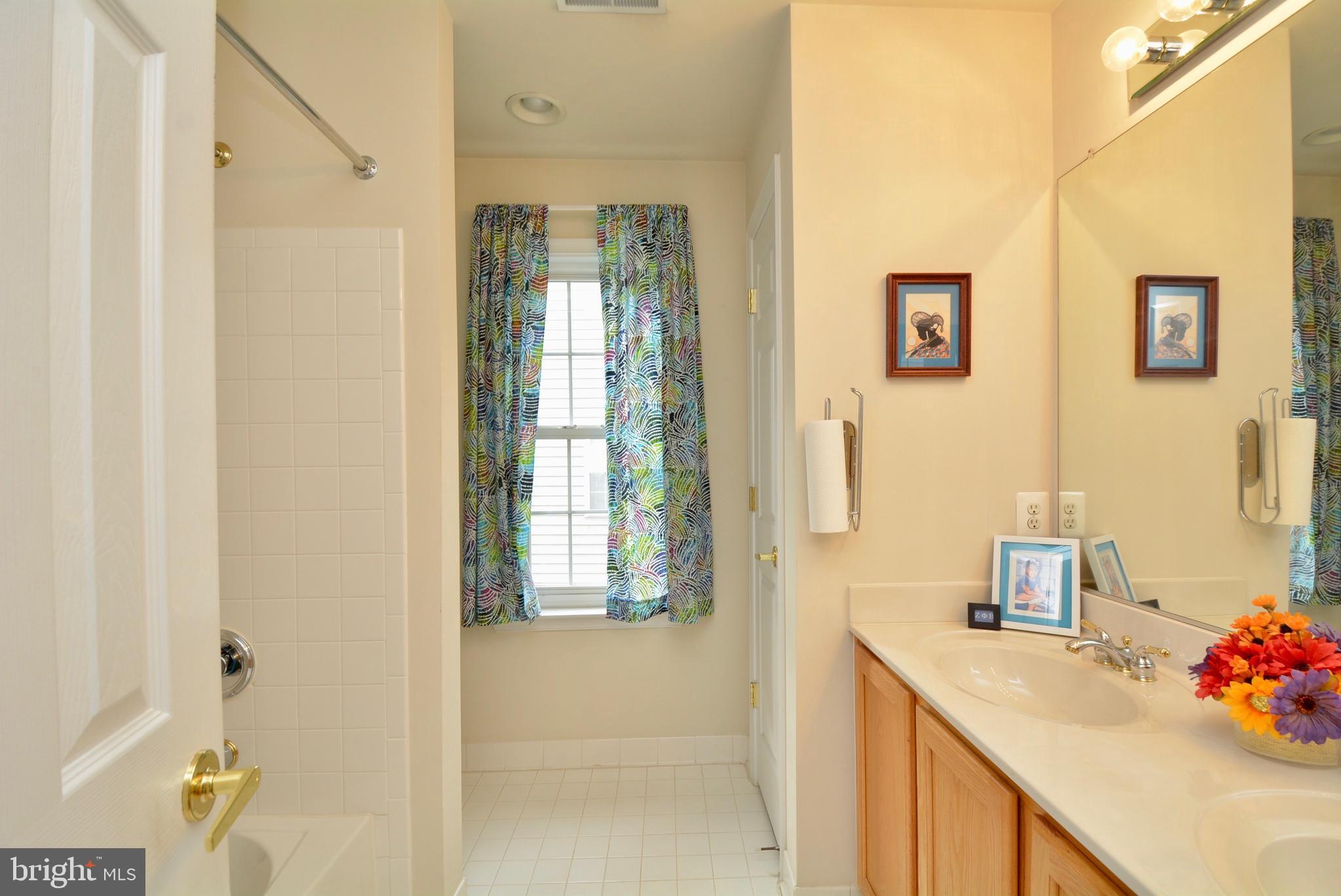 6306 Rory Court Lanham, MD 20706 - Photo 29 of 42 Hall bath with dual sinks