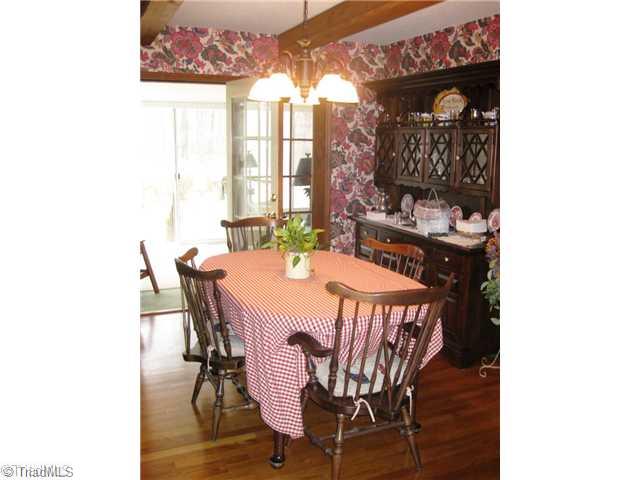 3147 Flynt Road Liberty, NC 27298 - Photo 5 of 15 Dining Room.