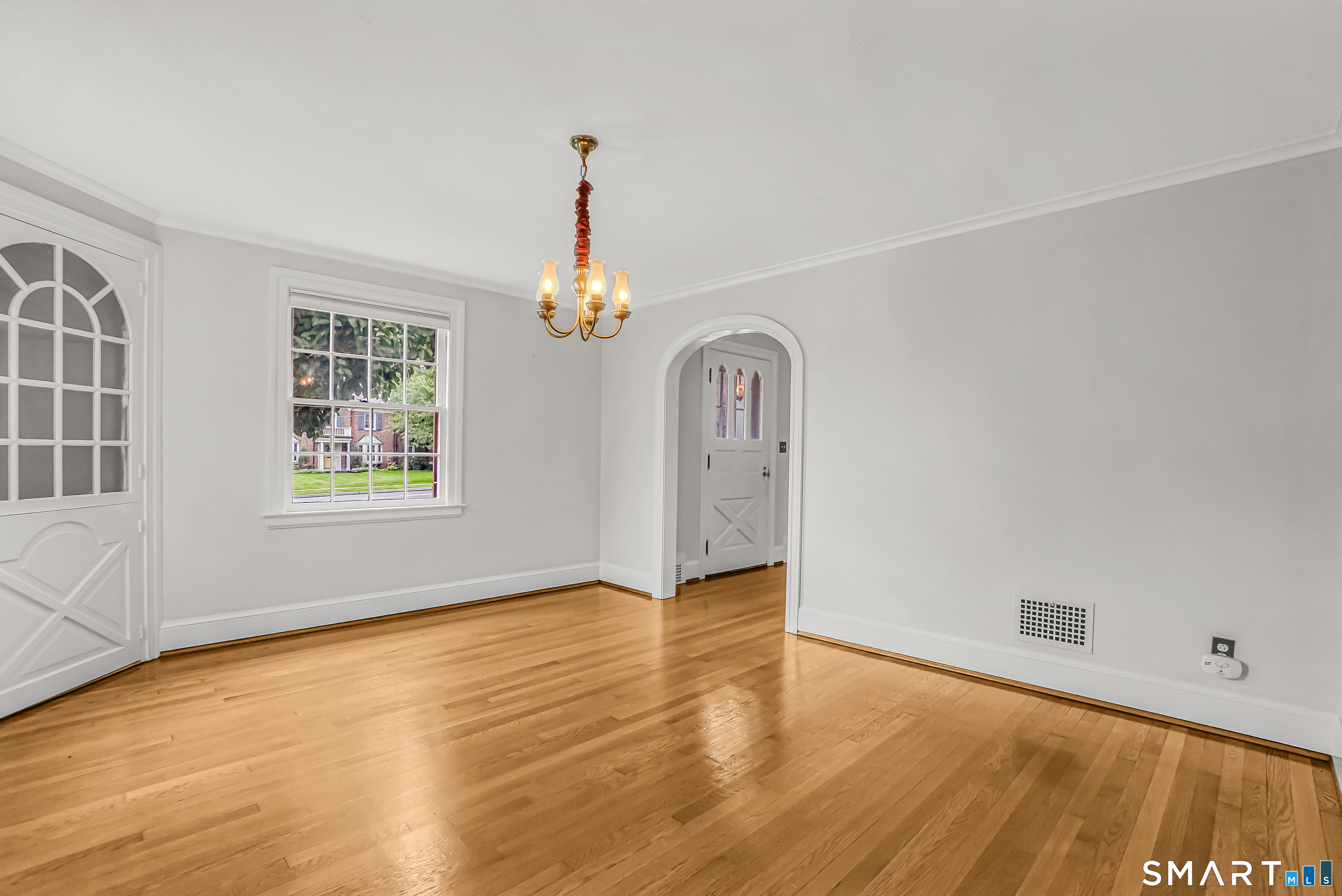 101 Ridgewood Road West Hartford, CT 06107 - Photo 18 of 29 Gallery Image 18