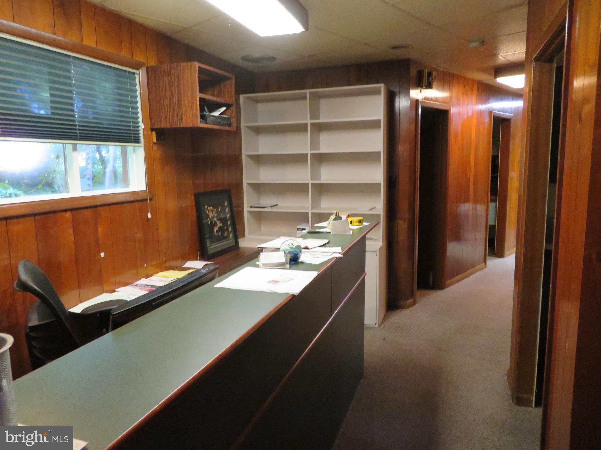 633 Ashmead Road Cheltenham, PA 19012 - Photo 26 of 40 command center