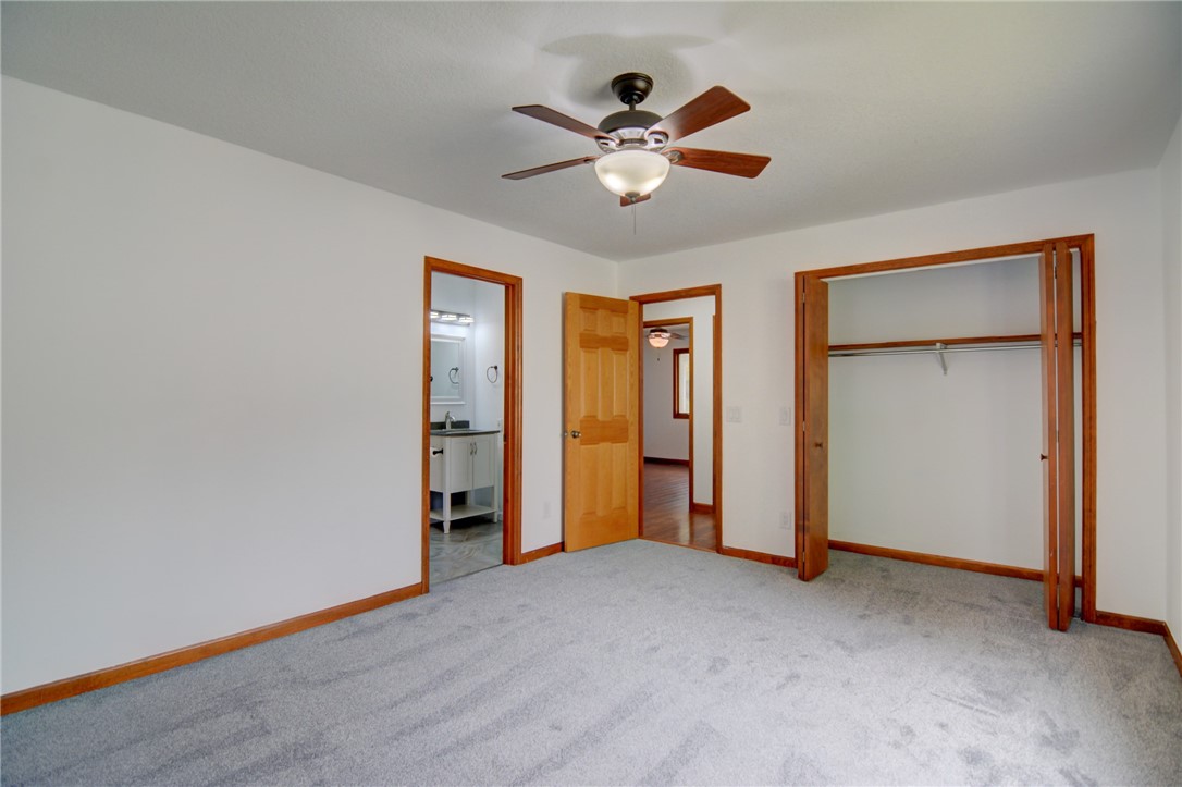 933 West Frank Drive Decatur, IL 62526 - Photo 18 of 30