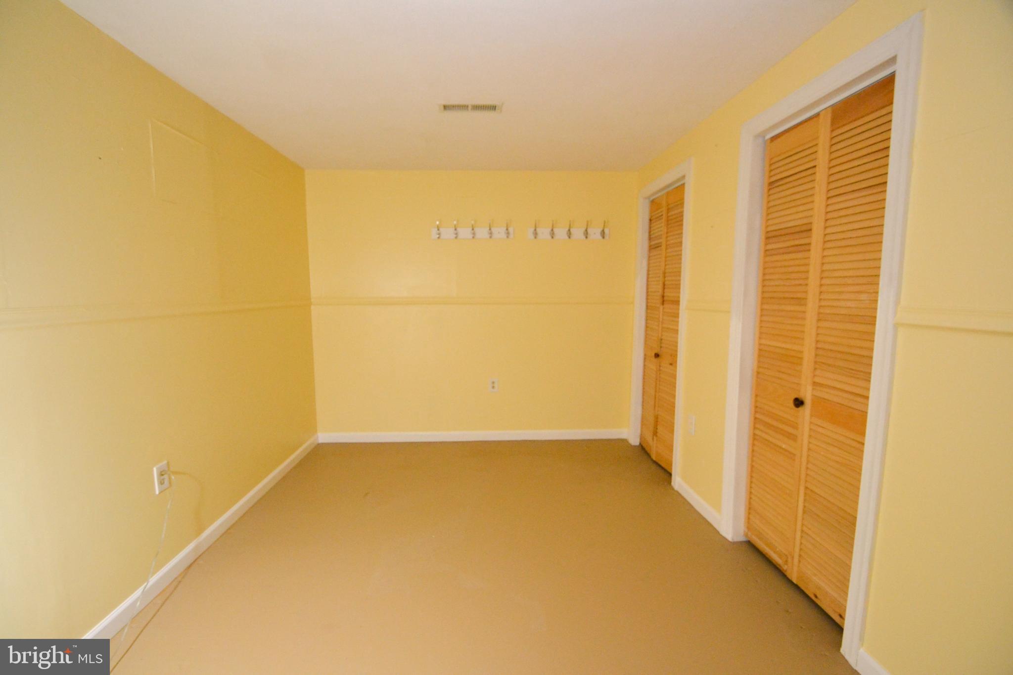 2410 Lawndale Road Finksburg, MD 21048 - Photo 33 of 37 Storage room