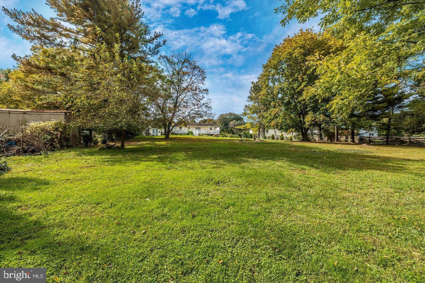 2410 Lawndale Road Finksburg, MD 21048 - Photo 36 of 37 yard