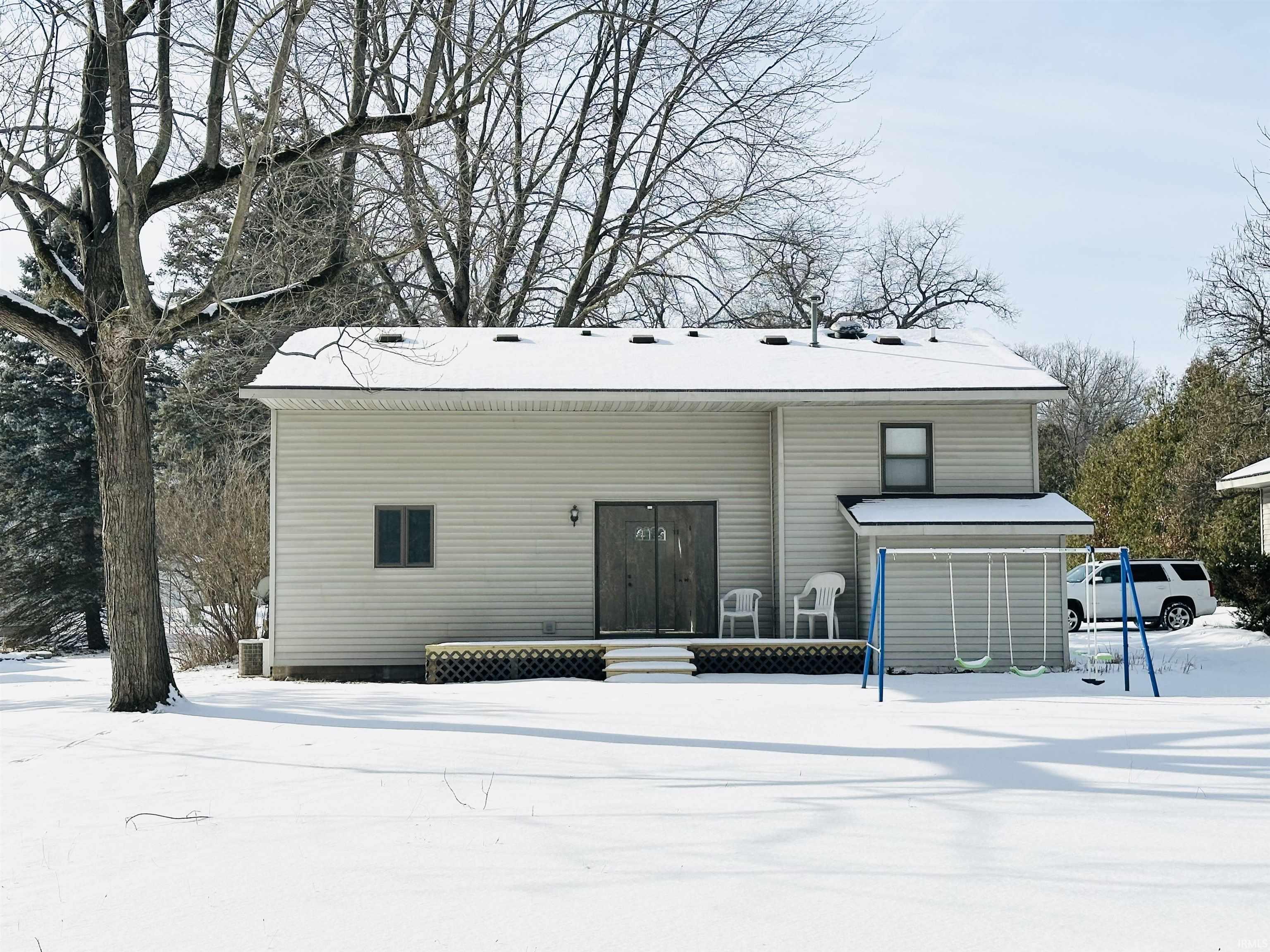 55178 Moss Road South Bend, IN 46628 - Photo 10 of 33 Gallery Image 10