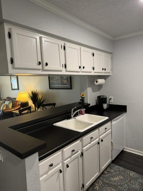 2302 Cypress Pointe, Unit B302 Manning, SC 29102 - Photo 8 of 60 IMG_3571