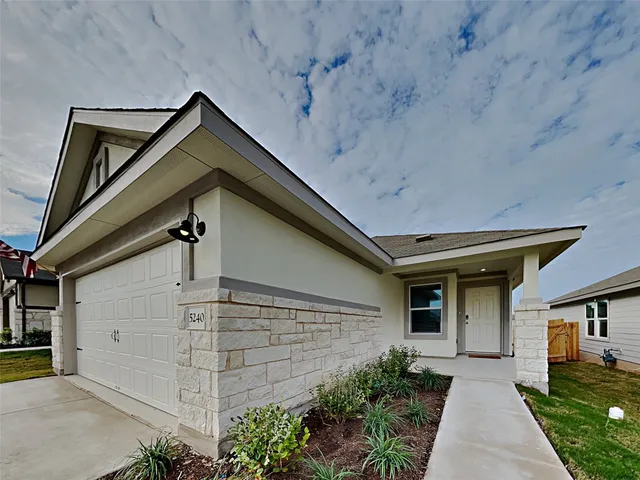 $2,079 | 5240 Gallop Lane, Georgetown, TX 78626