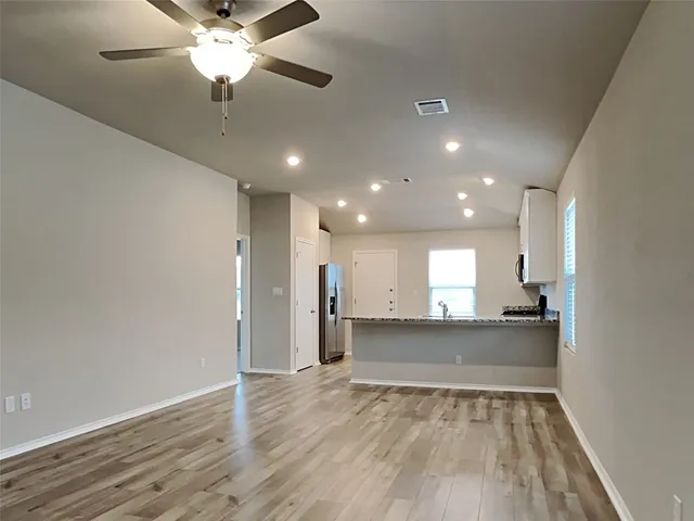 $2,079 | 5240 Gallop Lane, Georgetown, TX 78626