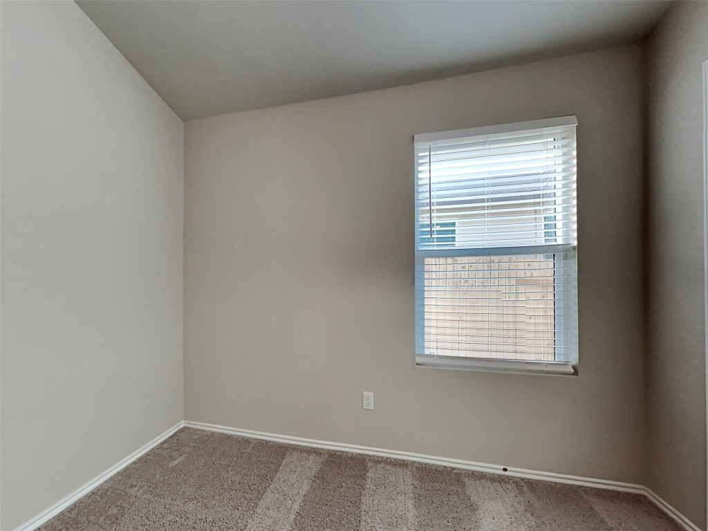 5240 Gallop Lane Georgetown, TX 78626 - Photo 10 of 14