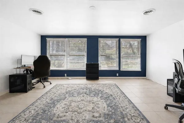 $375,000 | 1610 Laurelwood Drive, Denton, TX 76209