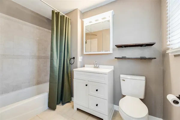 $387,000 | 1610 Laurelwood Drive, Denton, TX 76209