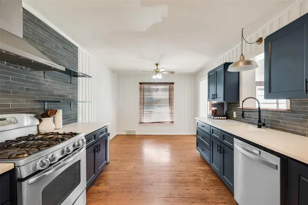 $375,000 | 1610 Laurelwood Drive, Denton, TX 76209