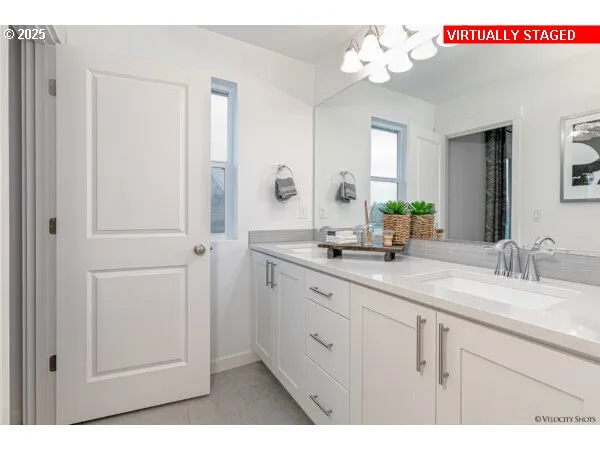 $664,960 | 16429 Southeast Pacific Crst Trl Place, Unit 763, Happy Valley, OR 97086