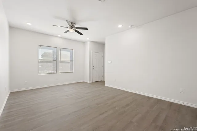 $1,500 | 8719 Wurzbach Road, Unit 301, San Antonio, TX 78240