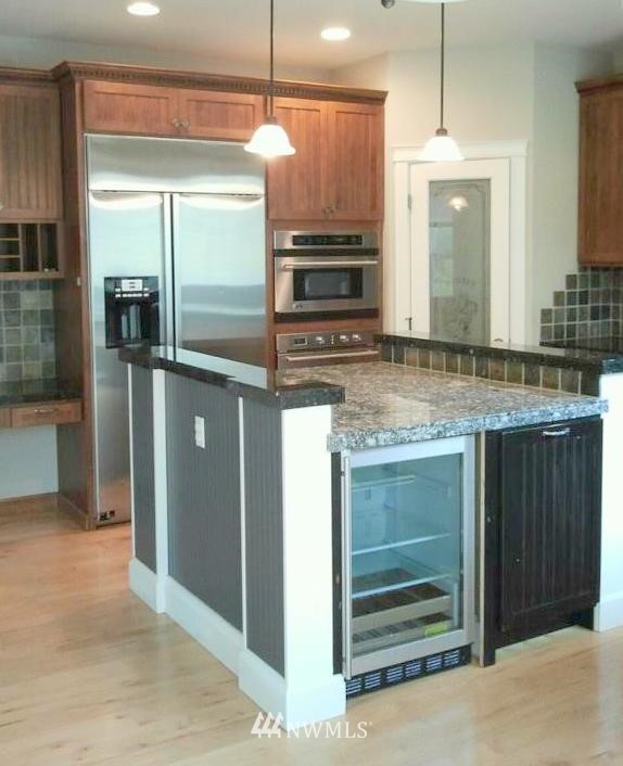 301 Maple Avenue Northwest Renton, WA 98057 - Photo 6 of 14