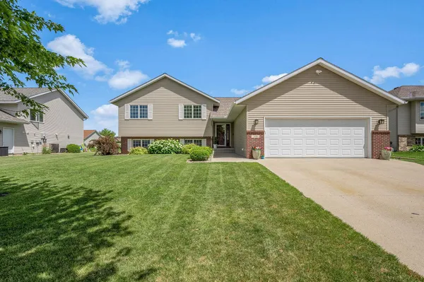 $479,000 | 109 La Costa Lane, Mankato, MN 56001