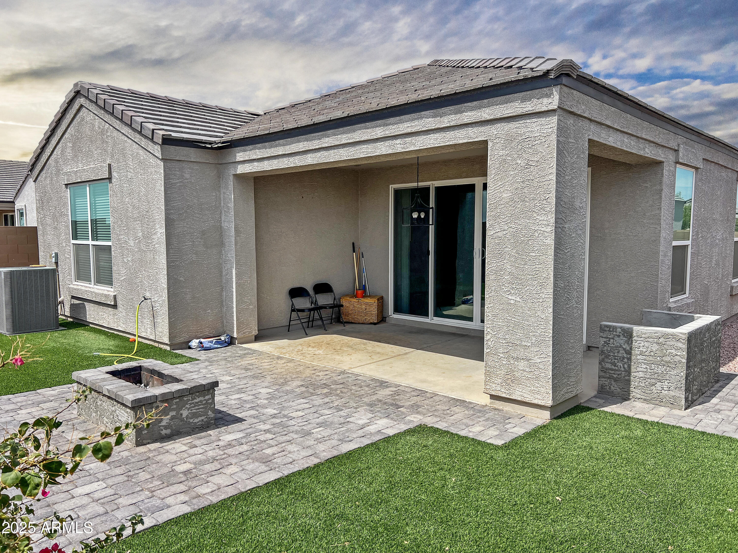 8491 West Springfield Way Florence, AZ 85132 - Photo 6 of 34 front view of a house with a yard