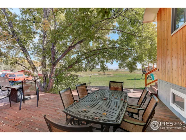 a view of outdoor space yard and patio