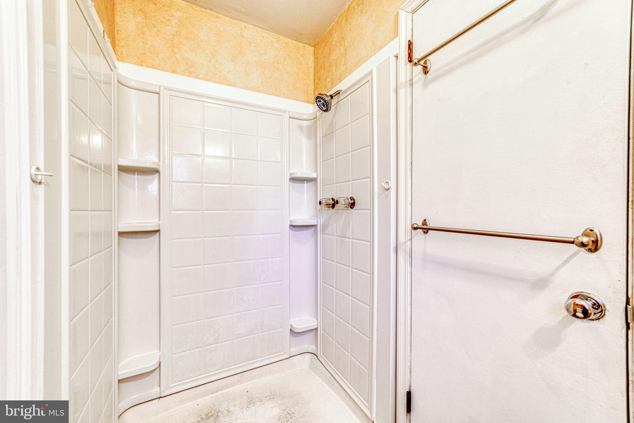 8017 Orange Plank Road Springfield, VA 22153 - Photo 22 of 42