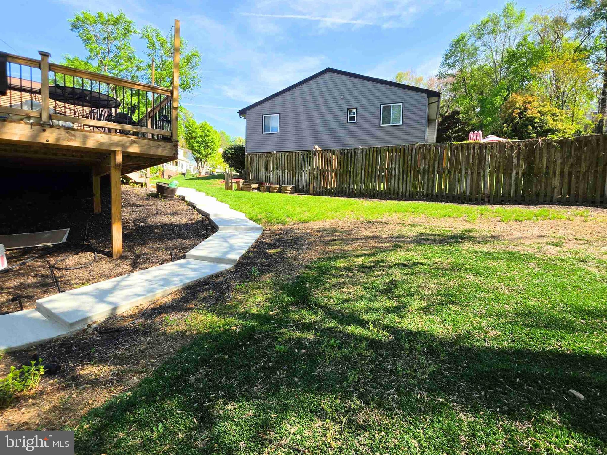 8229 Cagle Road Fort Washington, MD 20744 - Photo 21 of 21 WALKWAY TO FRONT